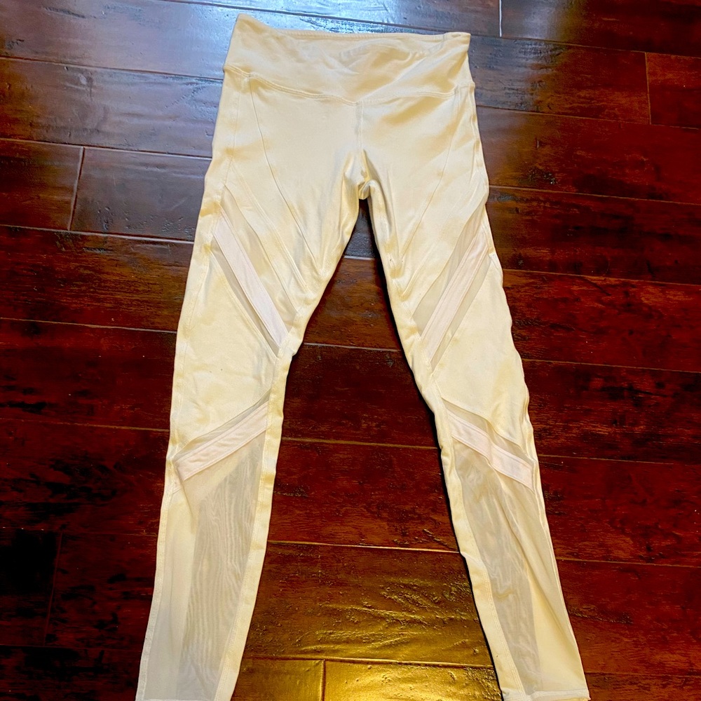 White Alo leggings